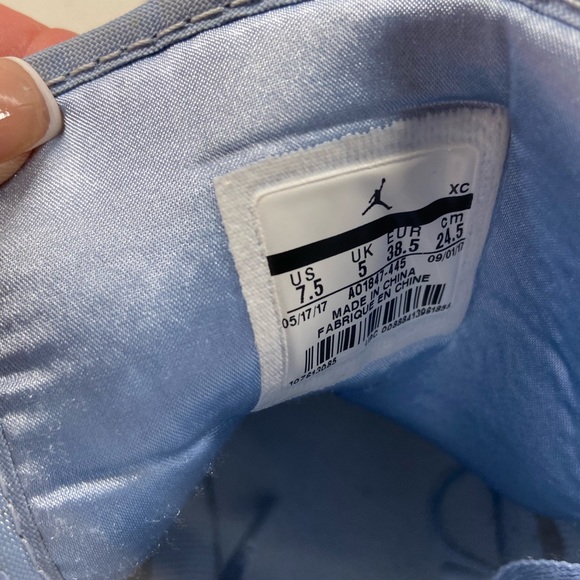 Jordan 1 High: Season of Her Hydrogen Blue (Women’s) - Picture 6 of 7